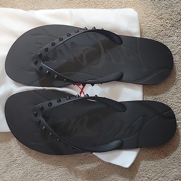 Louboutin spike flip flops - Picture 3 of 3